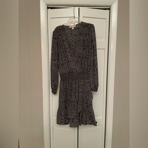 MICHAEL Michael Kors Print V-Neck Long Sleeve Mini Dress